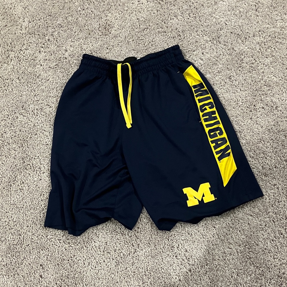 MICHI Men's Athletic Shorts in Navy and Yellow